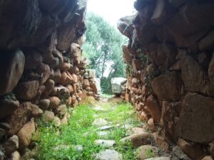 Tomba di Giganti Perda 'e Accuzzai - Villa San Pietro